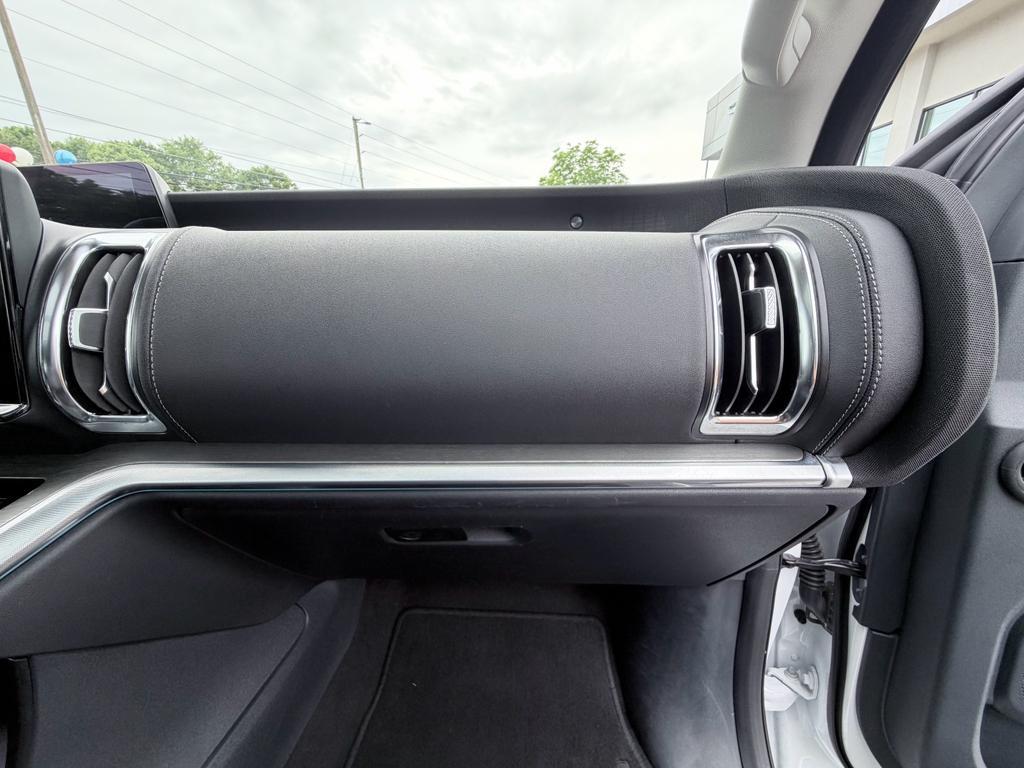 used 2025 Ford Expedition car, priced at $67,700
