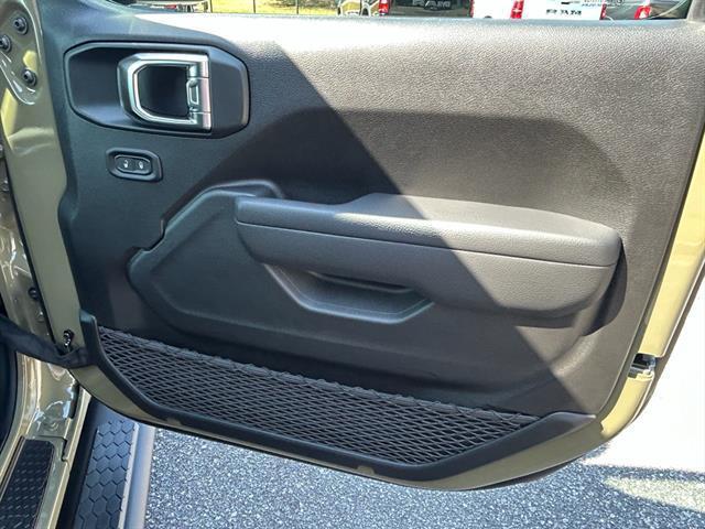 new 2025 Jeep Wrangler car, priced at $35,465