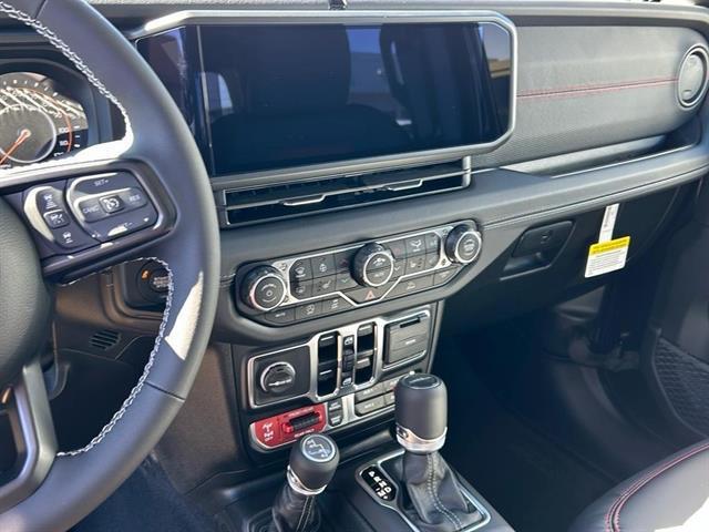 new 2025 Jeep Gladiator car, priced at $54,500