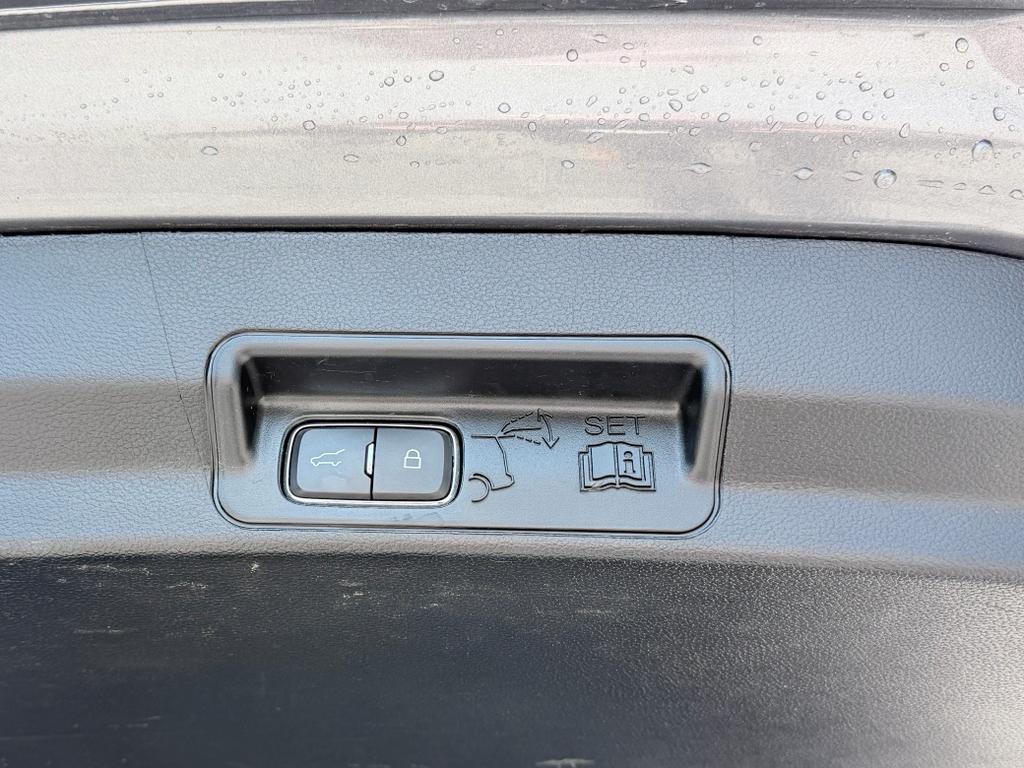 used 2021 Ford Explorer car, priced at $23,998