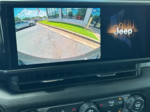 new 2025 Jeep Wrangler car, priced at $48,324