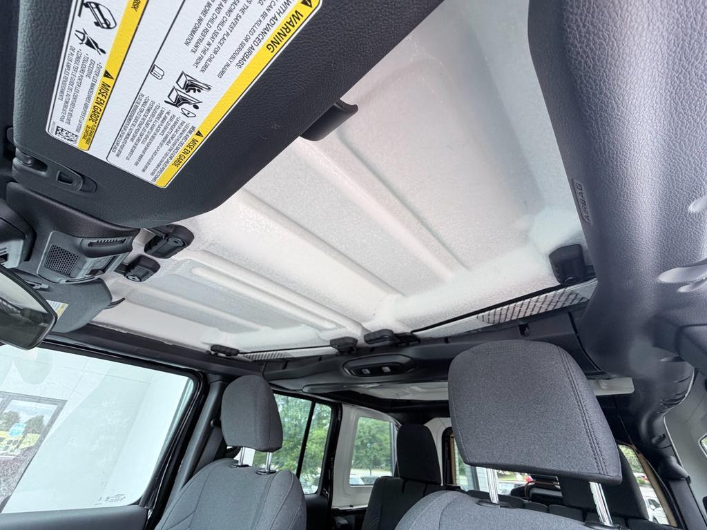 used 2025 Jeep Wrangler car, priced at $33,700