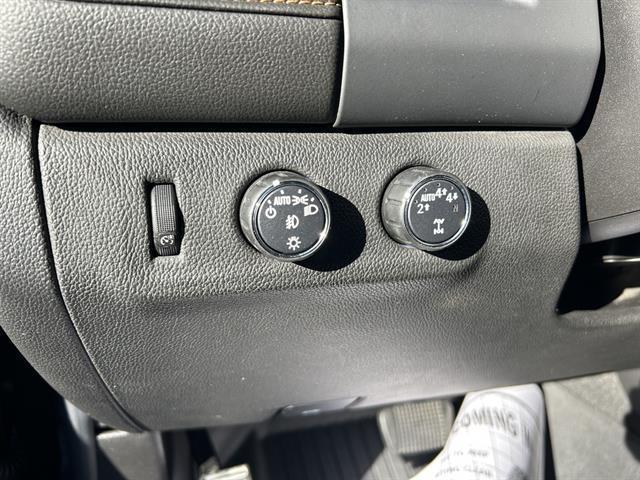 used 2021 GMC Canyon car, priced at $25,699