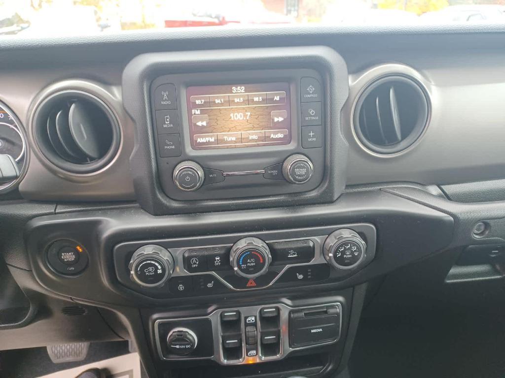 used 2021 Jeep Gladiator car, priced at $31,999