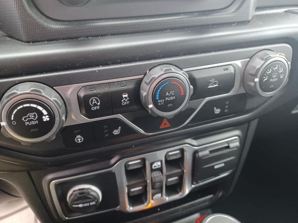 used 2021 Jeep Gladiator car, priced at $31,999