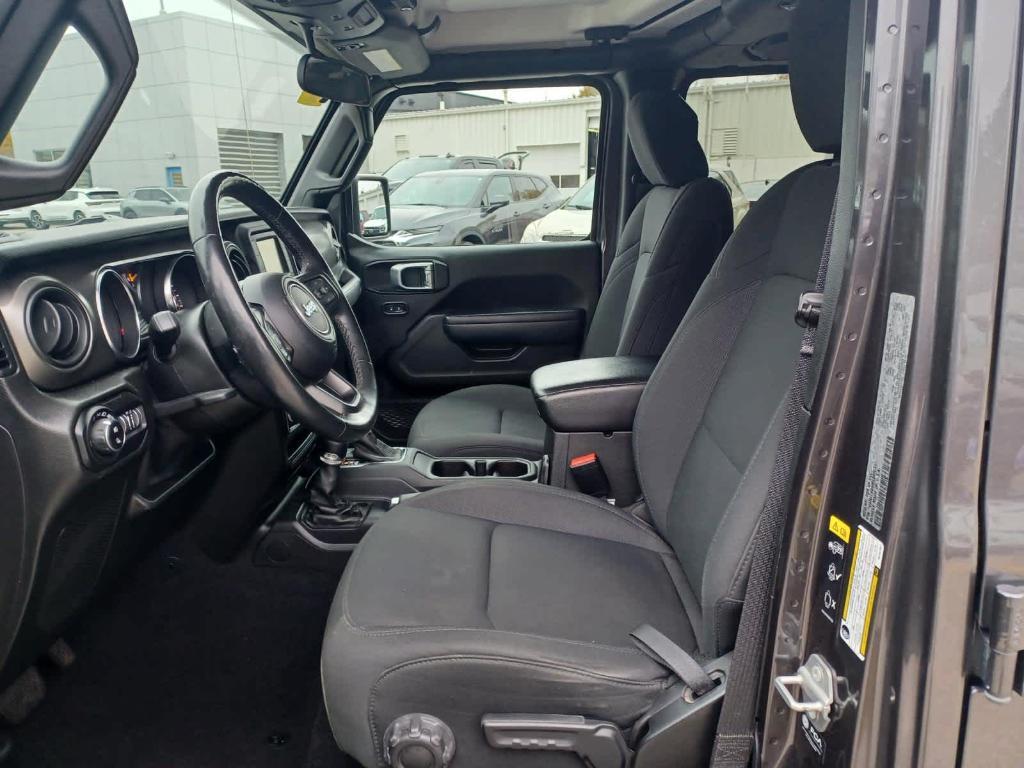 used 2021 Jeep Gladiator car, priced at $31,999