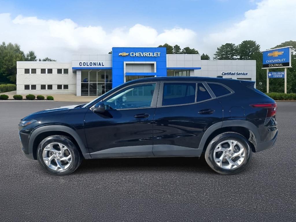 used 2024 Chevrolet Trax car, priced at $20,625