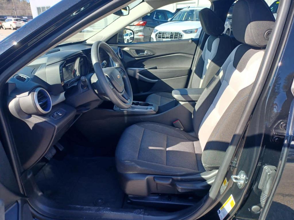 used 2024 Chevrolet Trax car, priced at $20,625