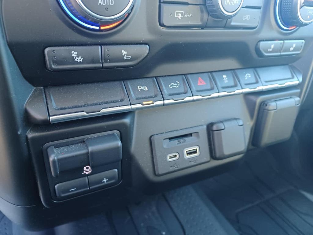 used 2020 Chevrolet Silverado 2500 car, priced at $38,988