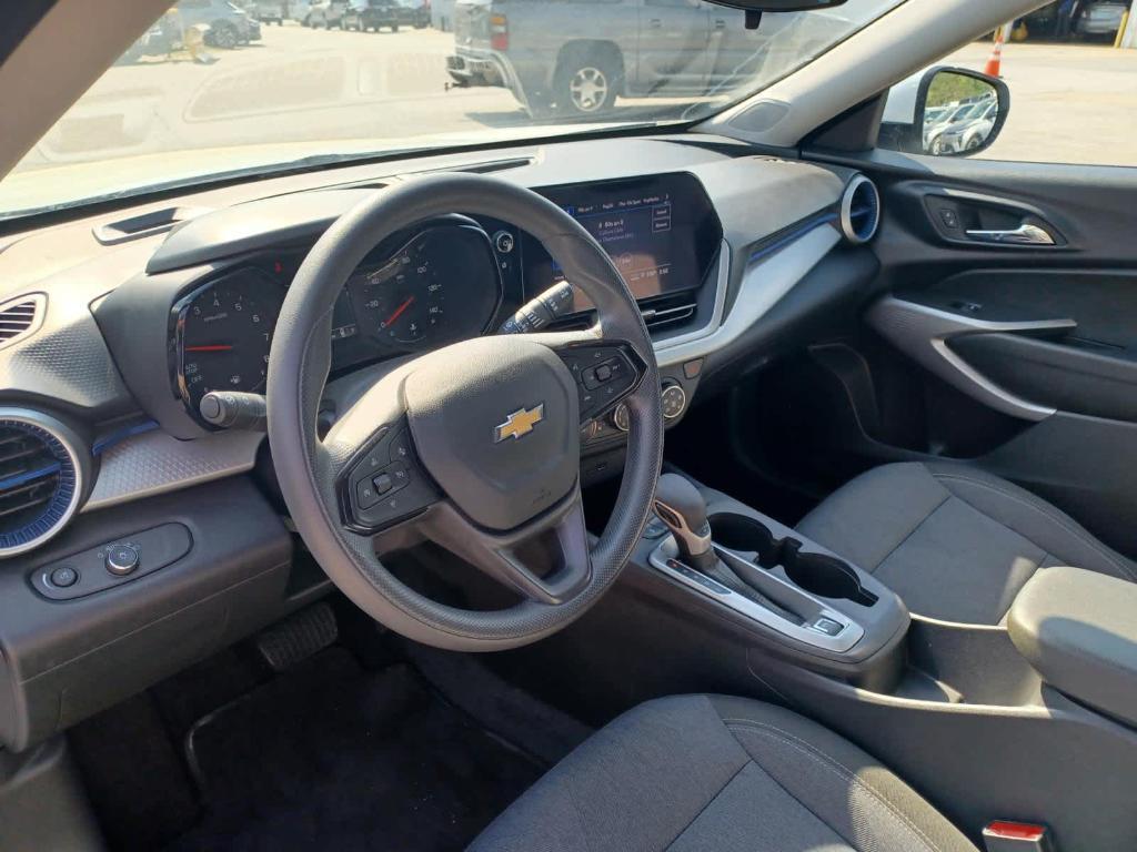 used 2024 Chevrolet Trax car, priced at $21,359