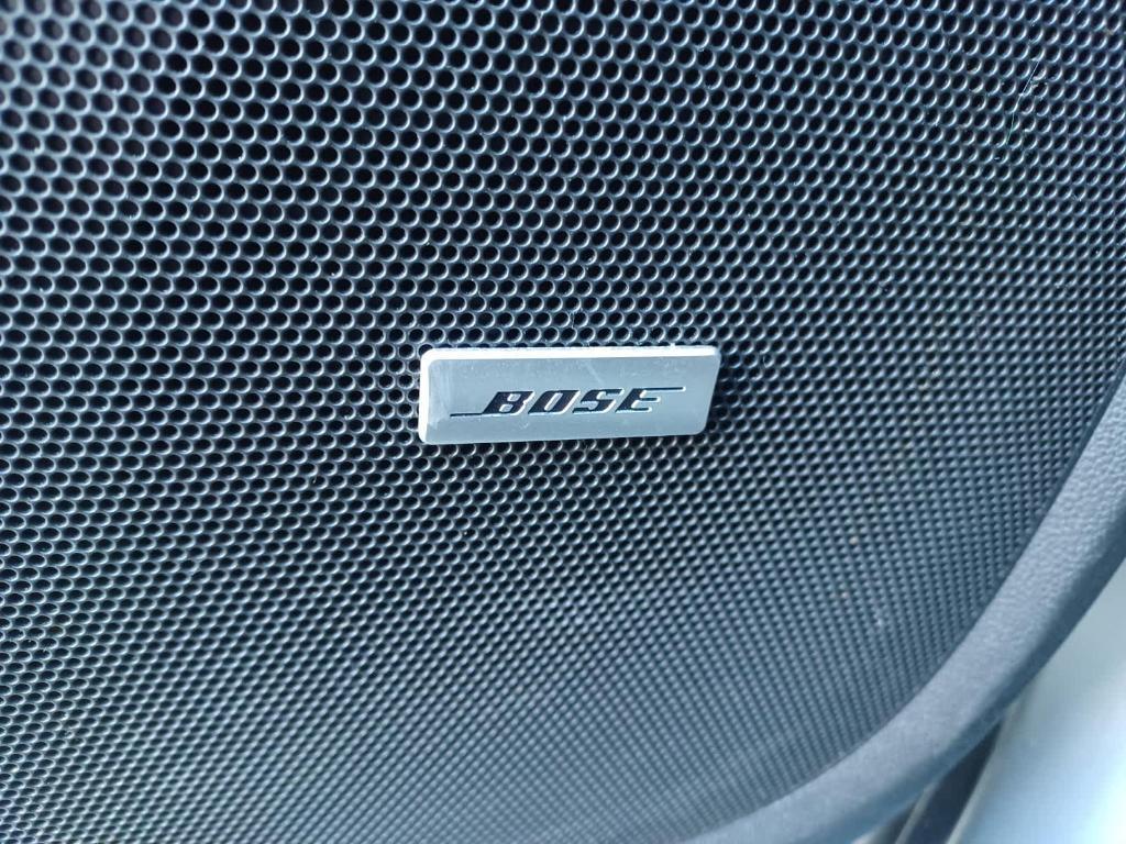 used 2023 Chevrolet Traverse car, priced at $36,230