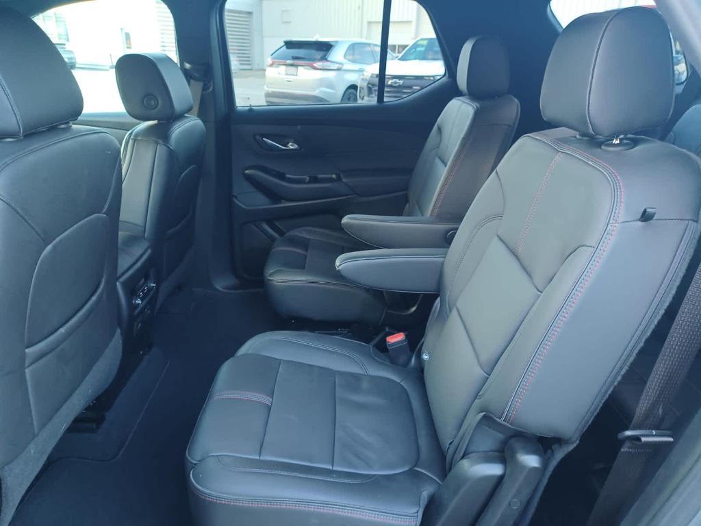 used 2023 Chevrolet Traverse car, priced at $36,230
