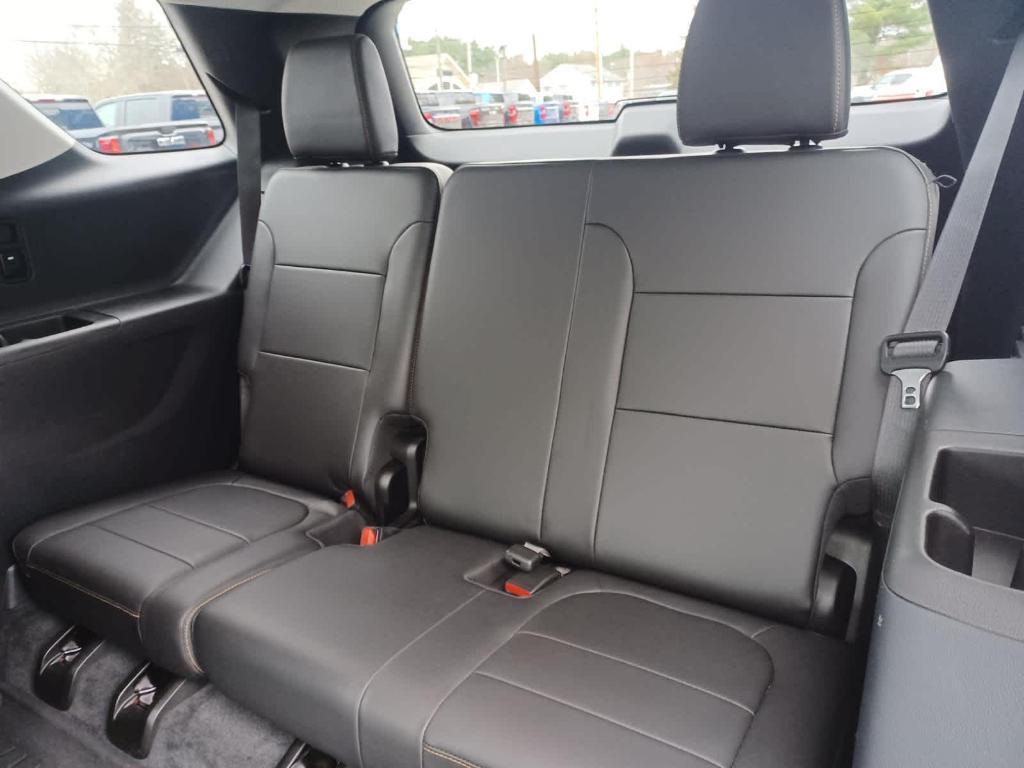 used 2020 Chevrolet Traverse car, priced at $22,799