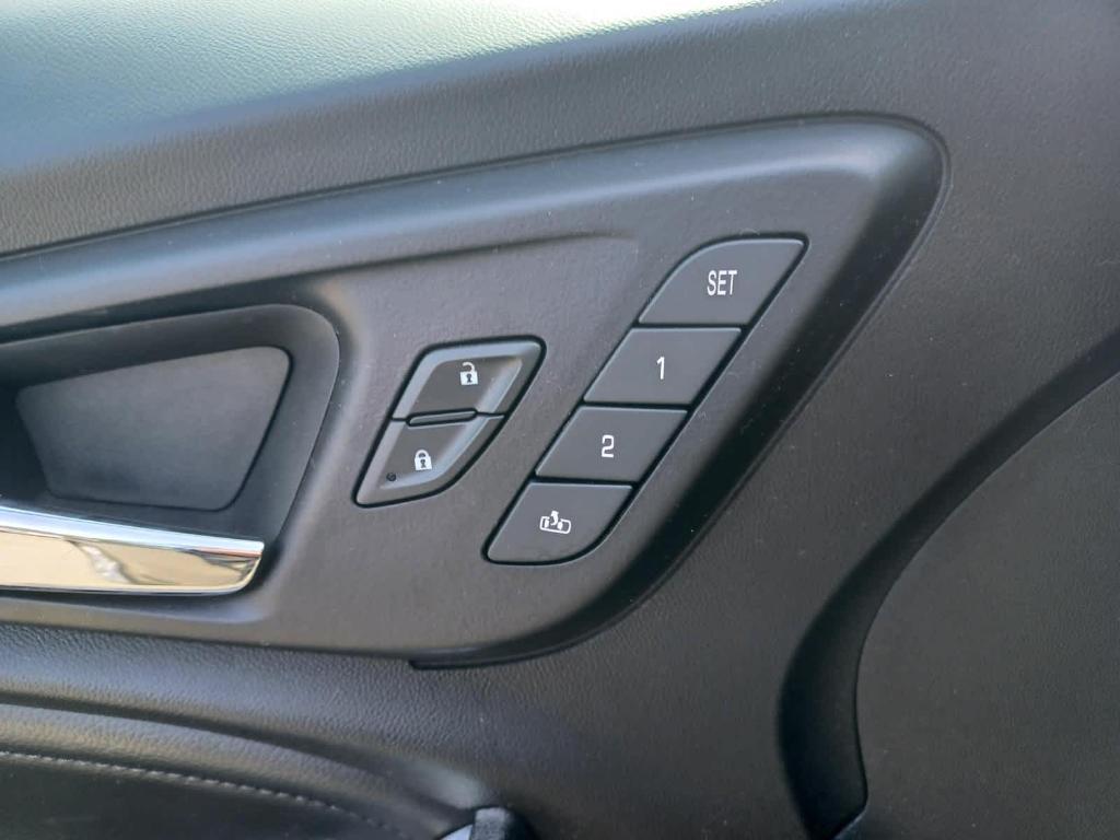 used 2019 Chevrolet Malibu car, priced at $18,995