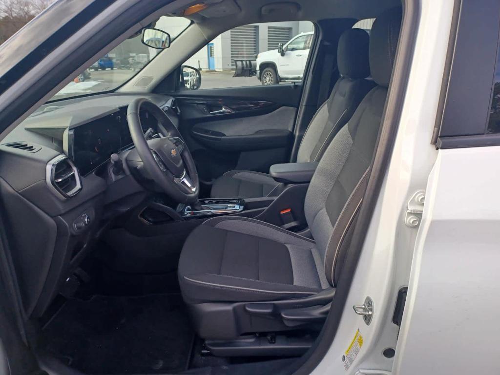 used 2025 Chevrolet TrailBlazer car, priced at $24,995