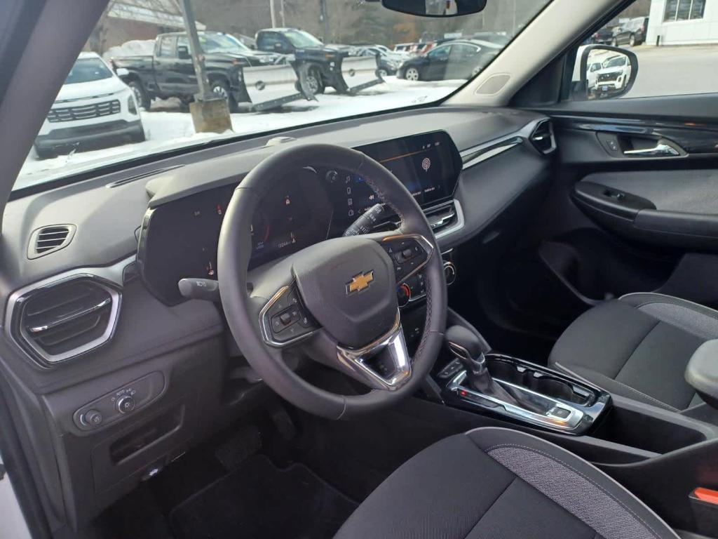 used 2025 Chevrolet TrailBlazer car, priced at $24,995