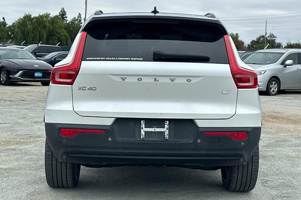 used 2022 Volvo XC40 Recharge Pure Electric car, priced at $28,514