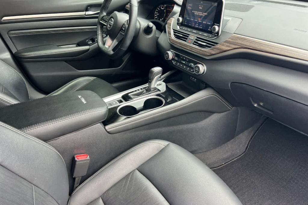 used 2021 Nissan Altima car, priced at $21,995