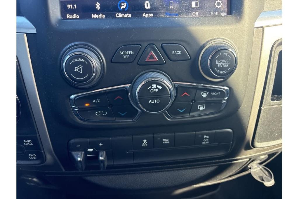 used 2019 Ram 1500 Classic car, priced at $27,609