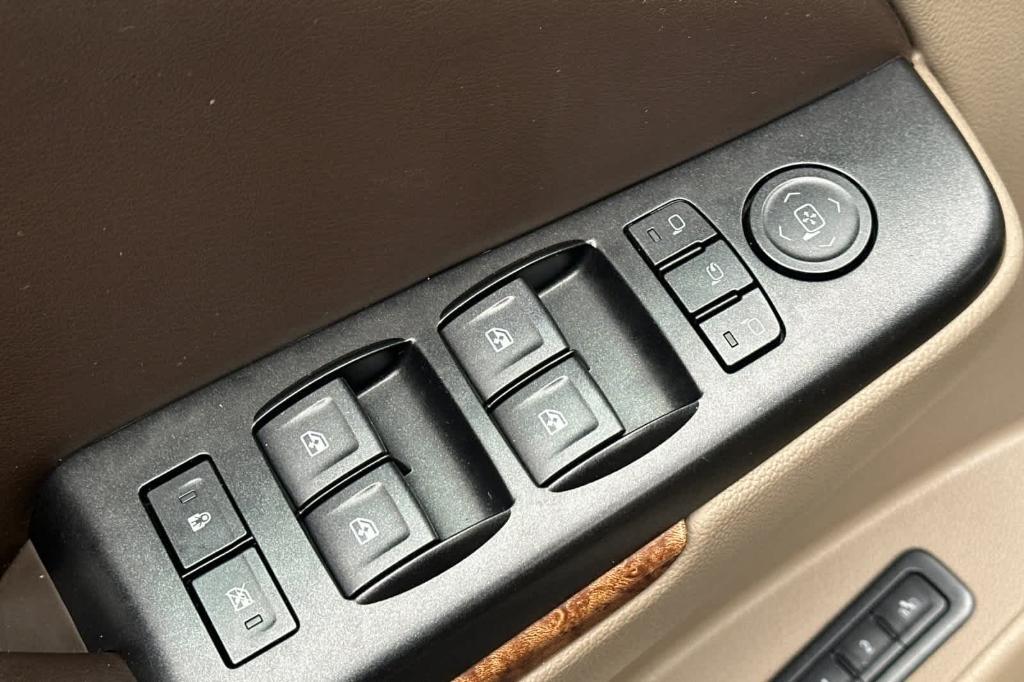 used 2016 Chevrolet Suburban car, priced at $12,347