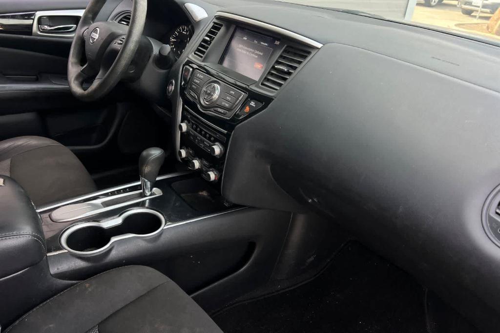 used 2020 Nissan Pathfinder car, priced at $12,158