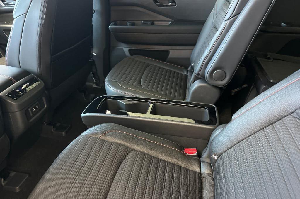 new 2026 Nissan Pathfinder car, priced at $48,440