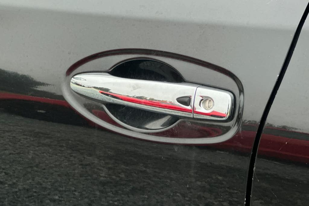 used 2017 Nissan Rogue car, priced at $7,722