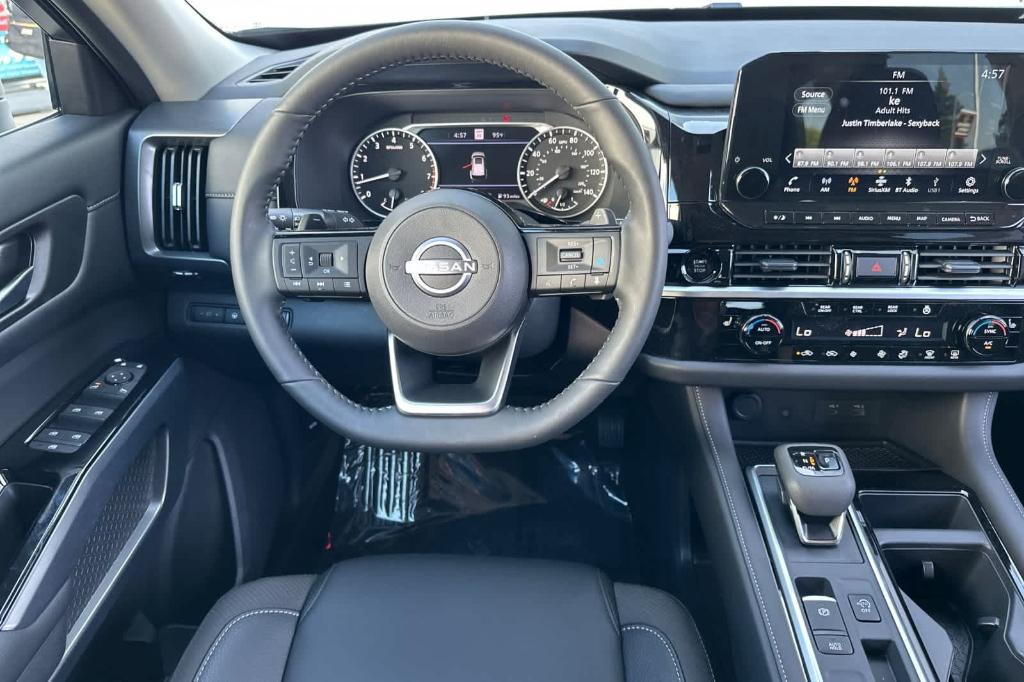 new 2025 Nissan Pathfinder car, priced at $40,040