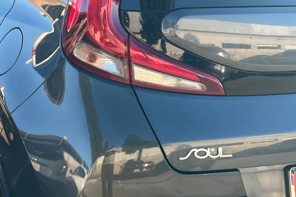 used 2022 Kia Soul car, priced at $11,809
