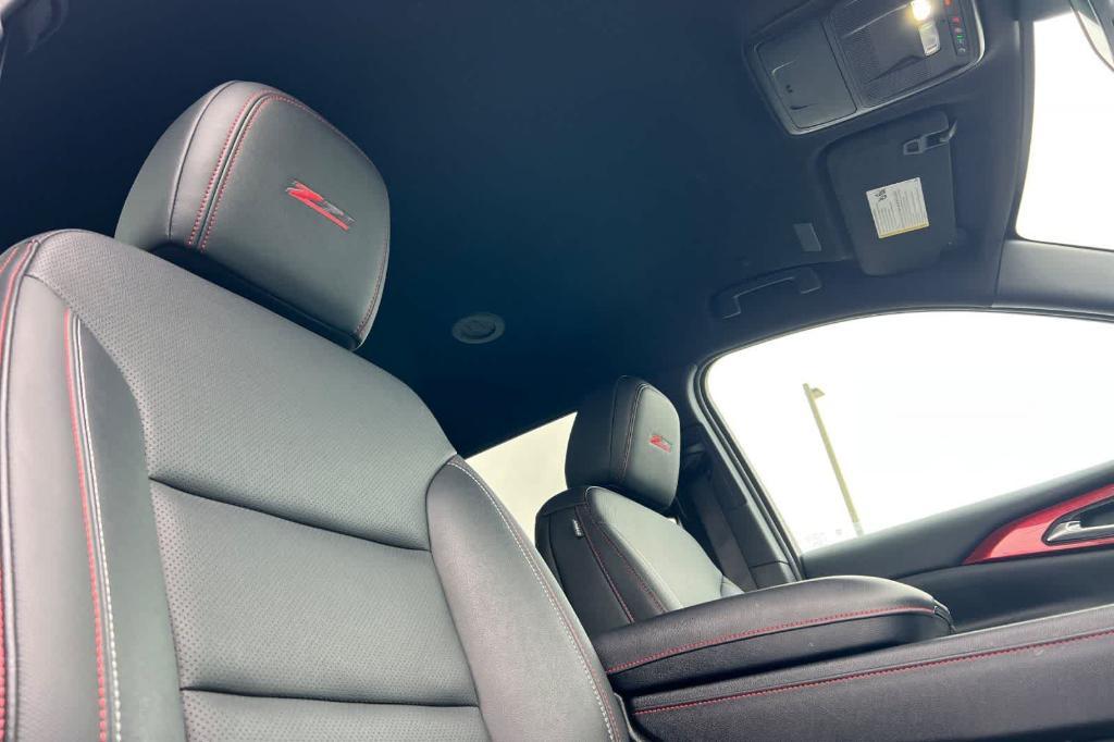 used 2025 Chevrolet Traverse car, priced at $46,699