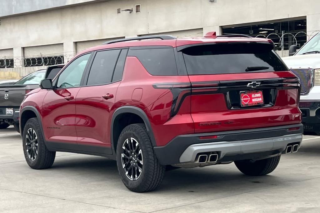 used 2025 Chevrolet Traverse car, priced at $46,699