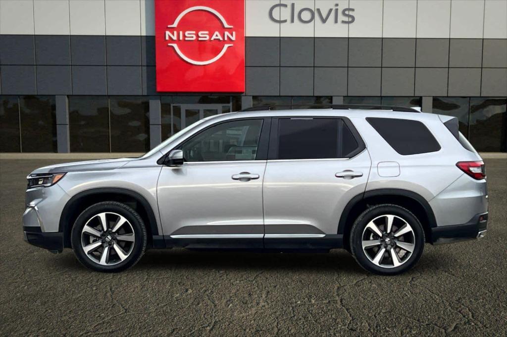 used 2024 Honda Pilot car, priced at $43,147
