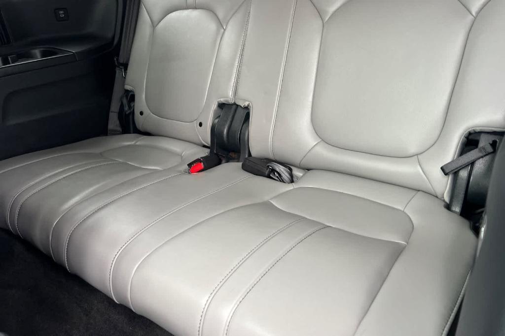 used 2024 Honda Pilot car, priced at $43,147