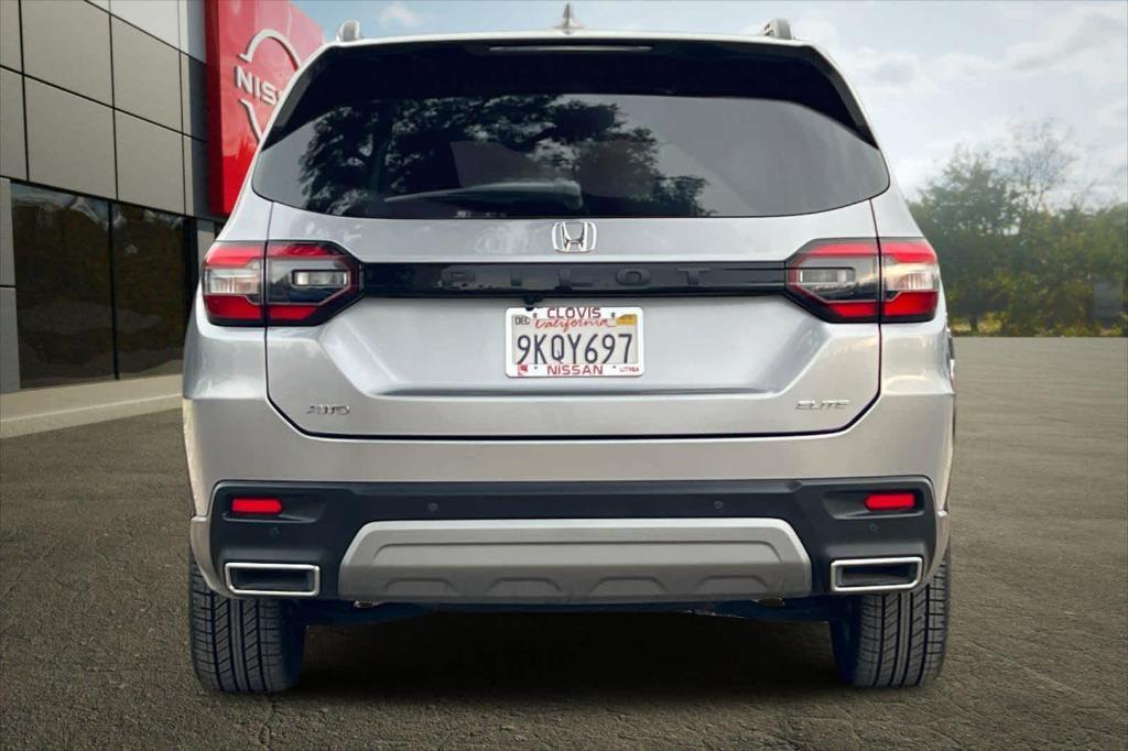 used 2024 Honda Pilot car, priced at $43,147