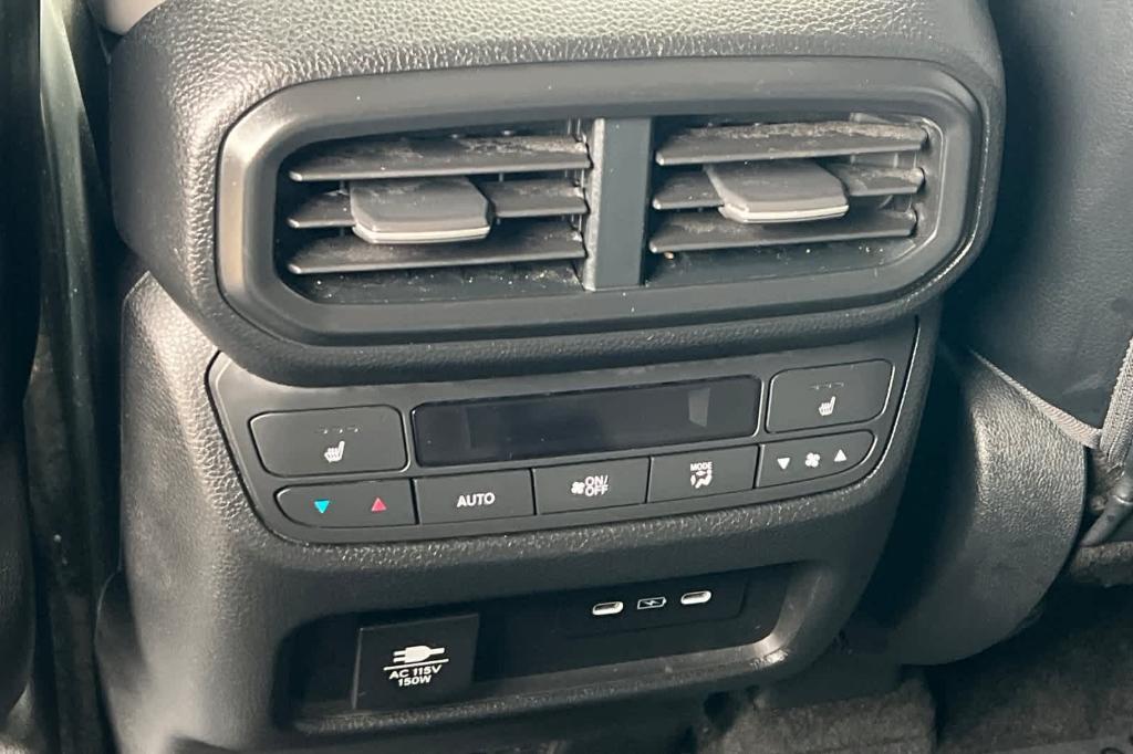 used 2024 Honda Pilot car, priced at $43,147