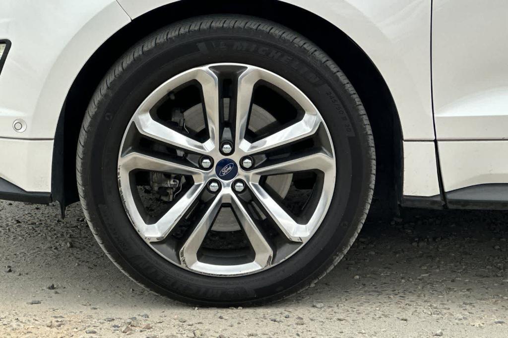 used 2015 Ford Edge car, priced at $11,740