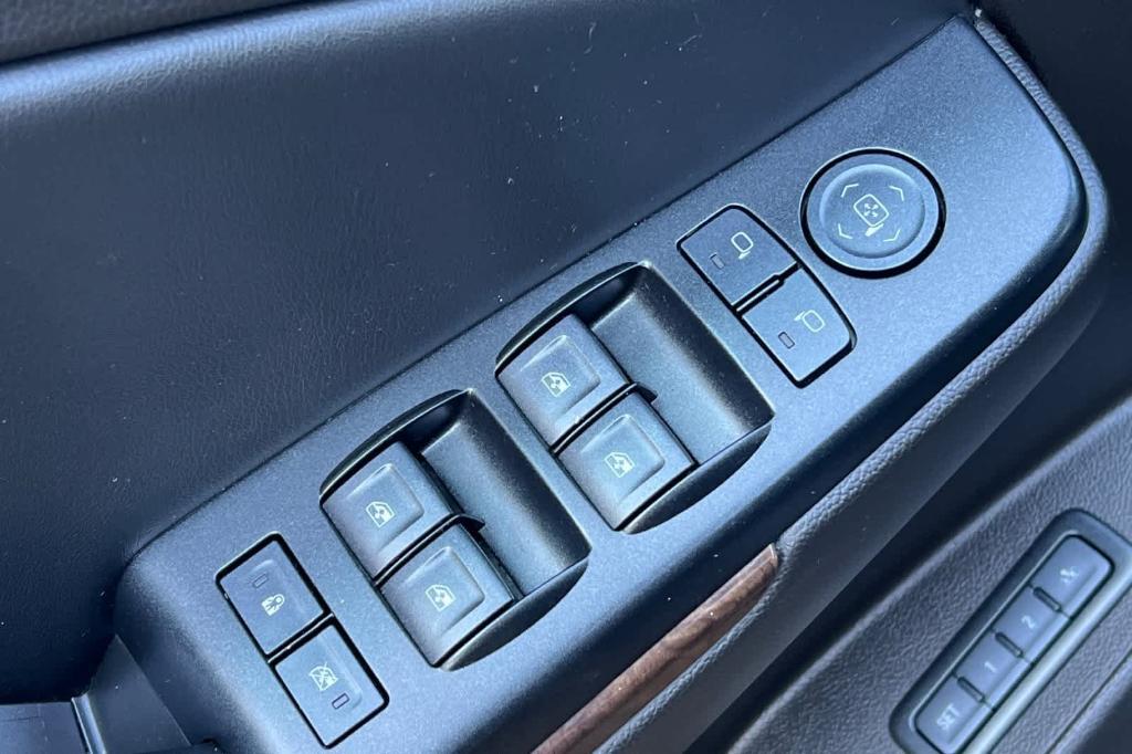 used 2017 Chevrolet Suburban car, priced at $18,373