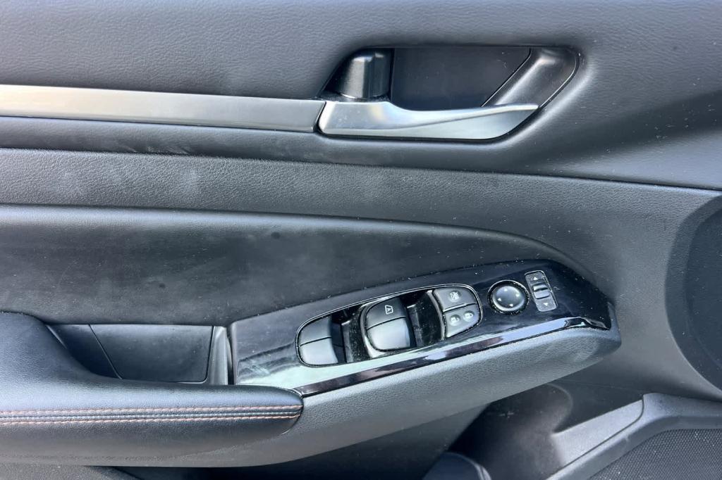 used 2024 Nissan Altima car, priced at $20,729