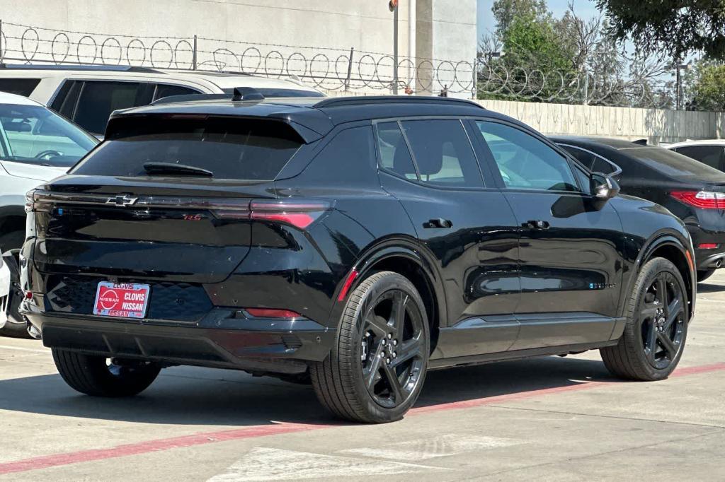 used 2024 Chevrolet Equinox EV car, priced at $26,095