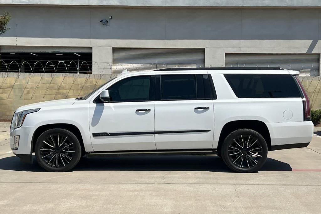 used 2016 Cadillac Escalade ESV car, priced at $24,024