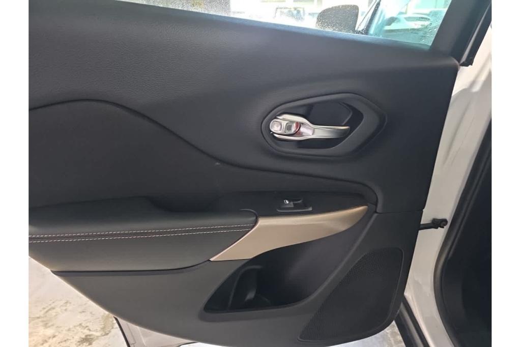 used 2017 Jeep Cherokee car, priced at $12,585