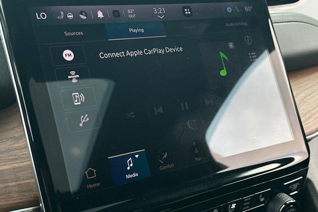 used 2024 Jeep Grand Cherokee car, priced at $45,470