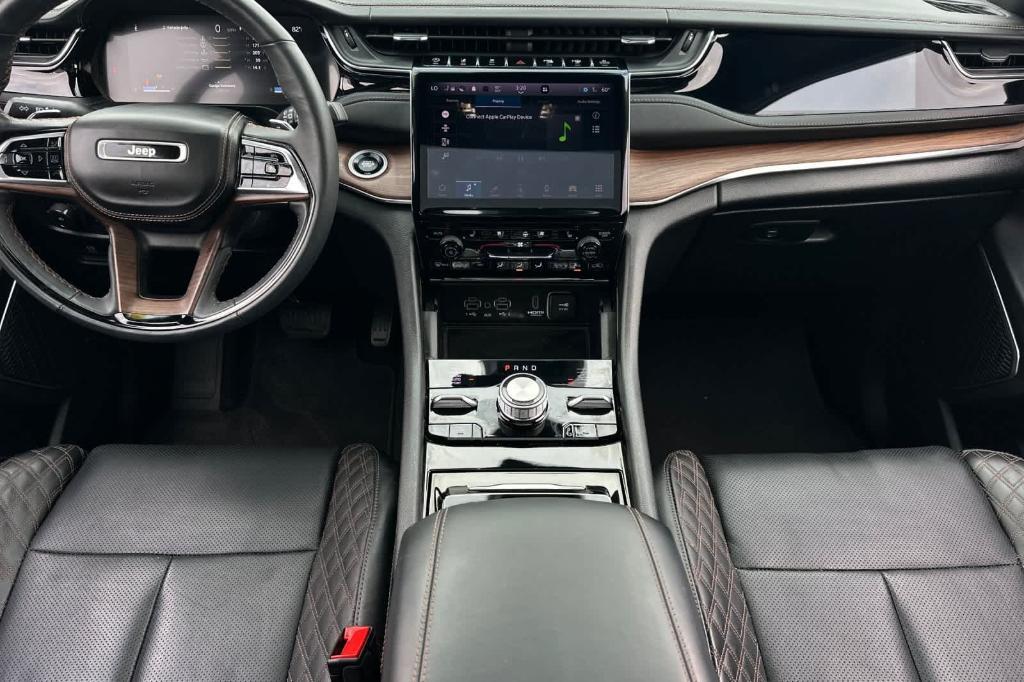 used 2024 Jeep Grand Cherokee car, priced at $45,470