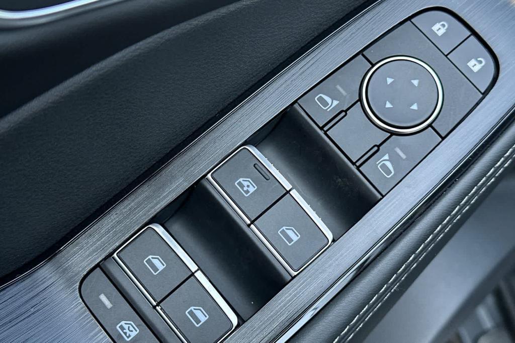 new 2026 Nissan Rogue car, priced at $37,236