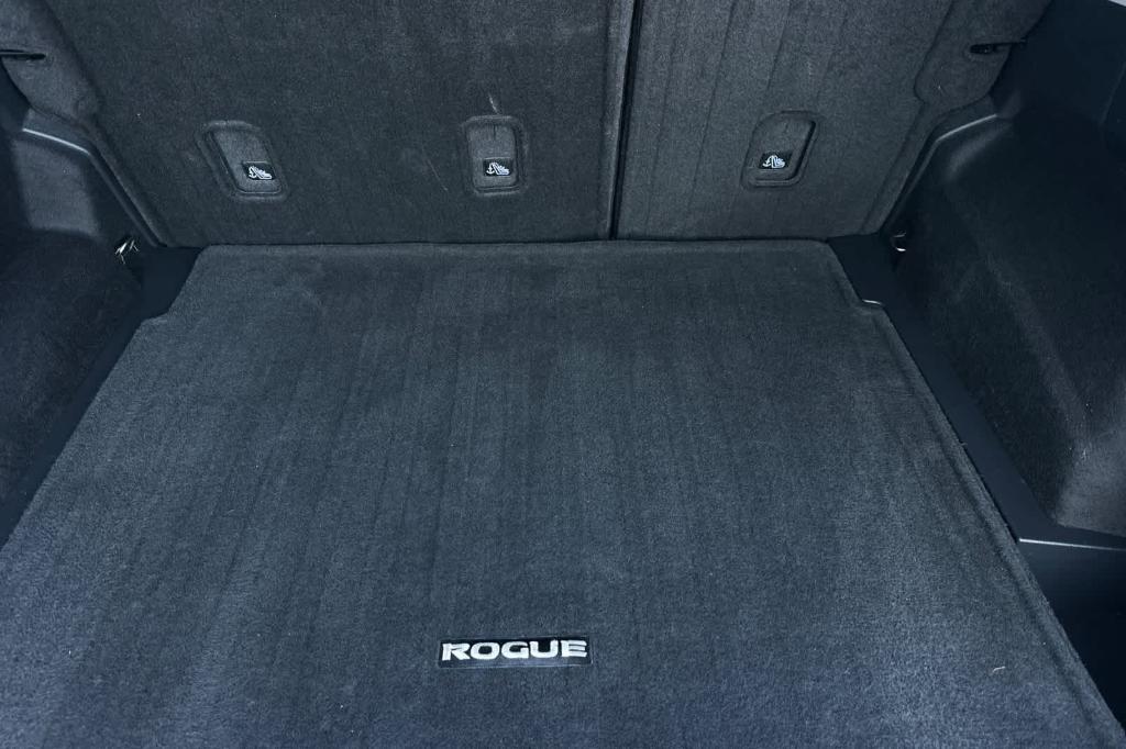 used 2024 Nissan Rogue car, priced at $18,580