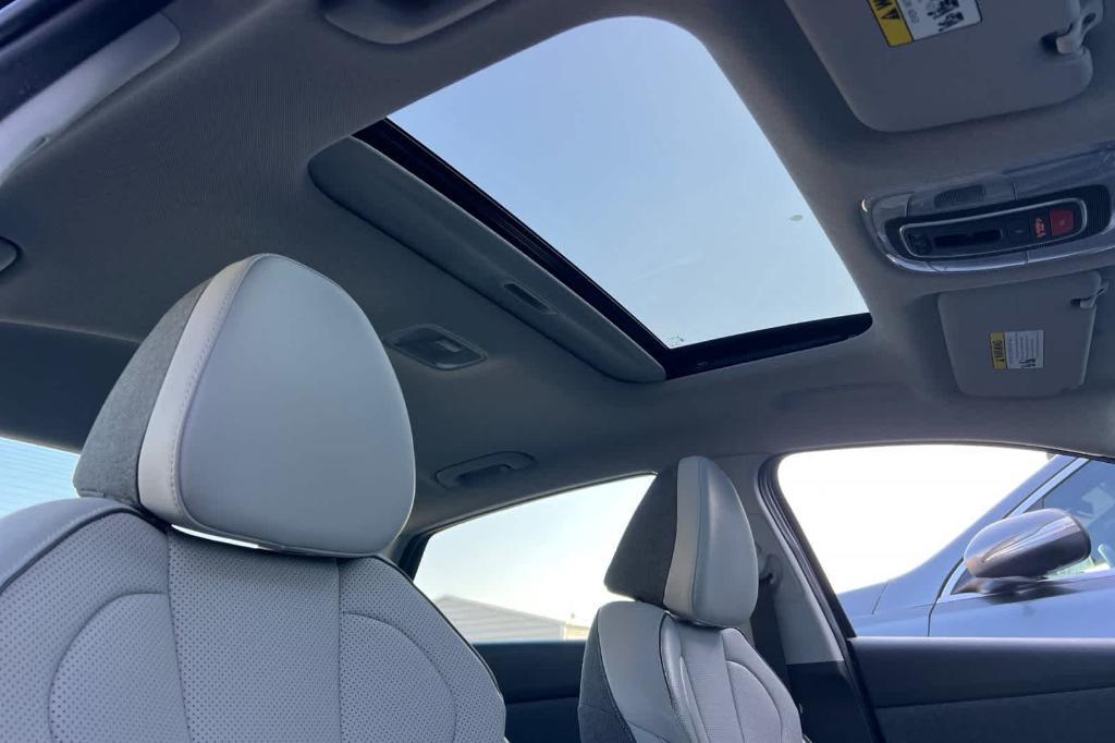 used 2025 Hyundai Elantra car, priced at $19,785