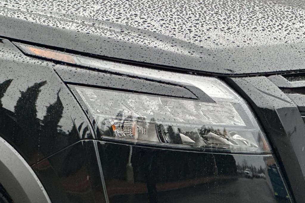 new 2025 Nissan Pathfinder car, priced at $41,345