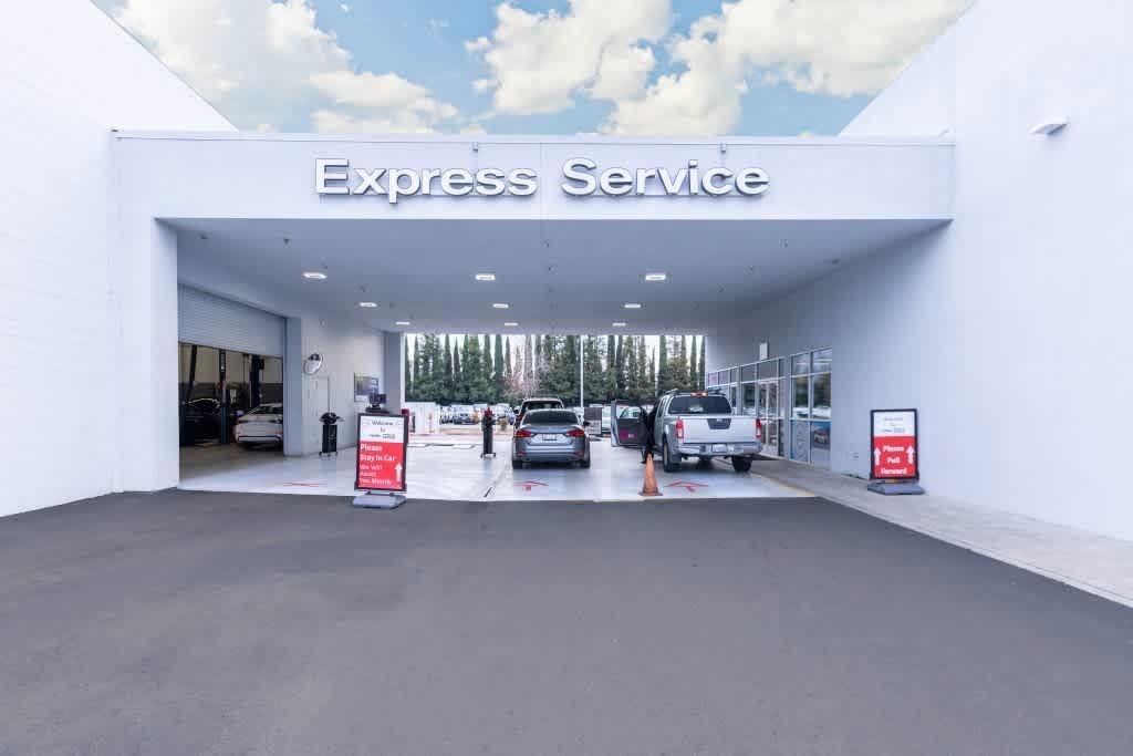 new 2025 Nissan Pathfinder car, priced at $41,345