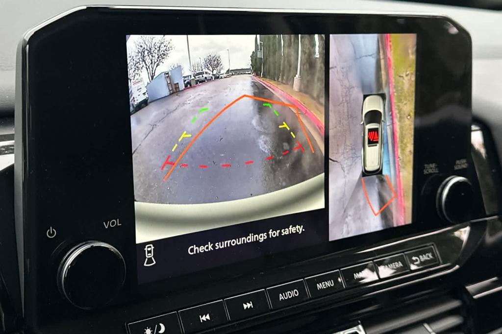 new 2025 Nissan Pathfinder car, priced at $41,345