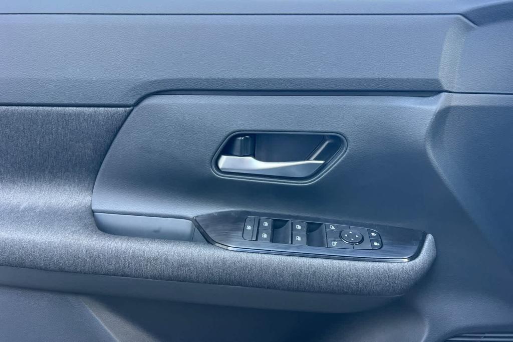 new 2026 Nissan Kicks car, priced at $26,226